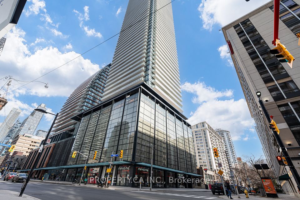 501 Yonge