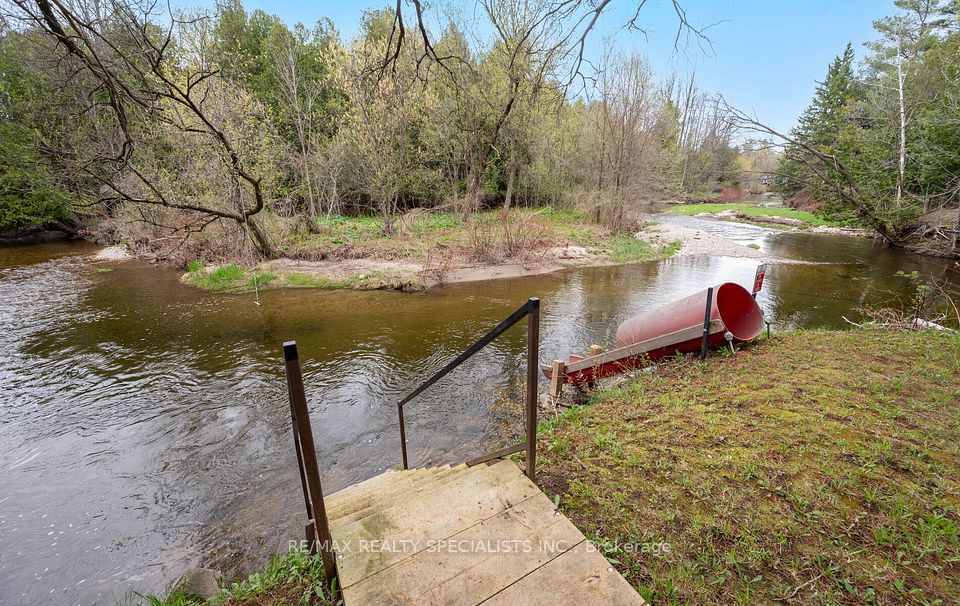 9048 River Road, Adjala-Tosorontio, ON L0N 1P0
