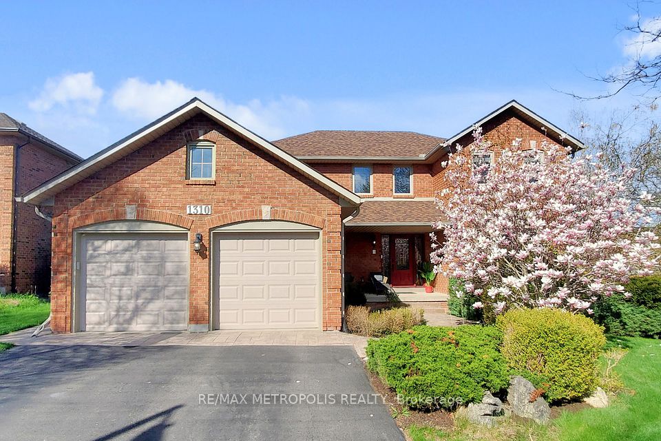 1310 Golden Meadow
