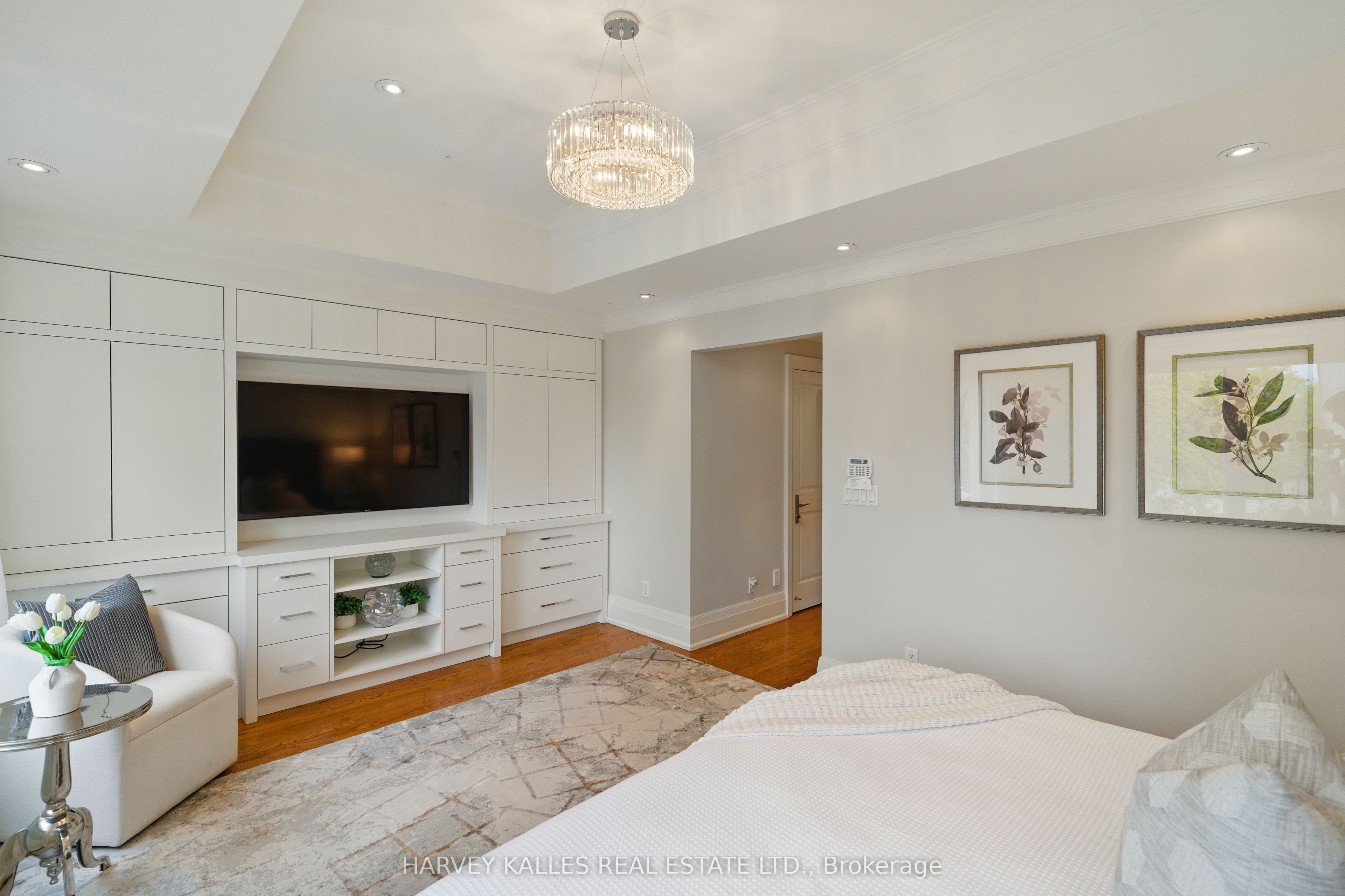 71 Florence Avenue