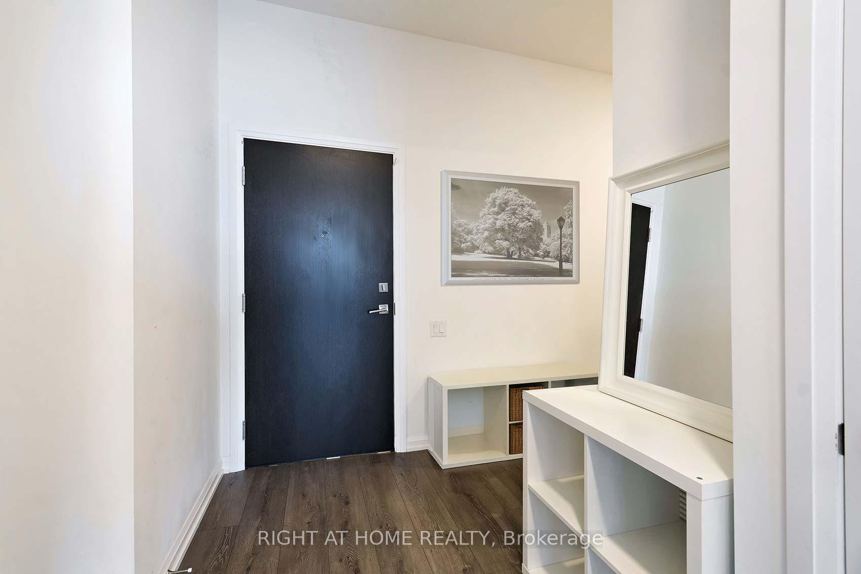 2 Bedrooms Condo at 4208 Dundas, Toronto For sale