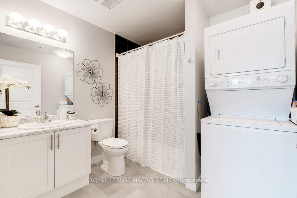 1 Bedroom Condo at 125 Shoreview,  Hamilton For sale