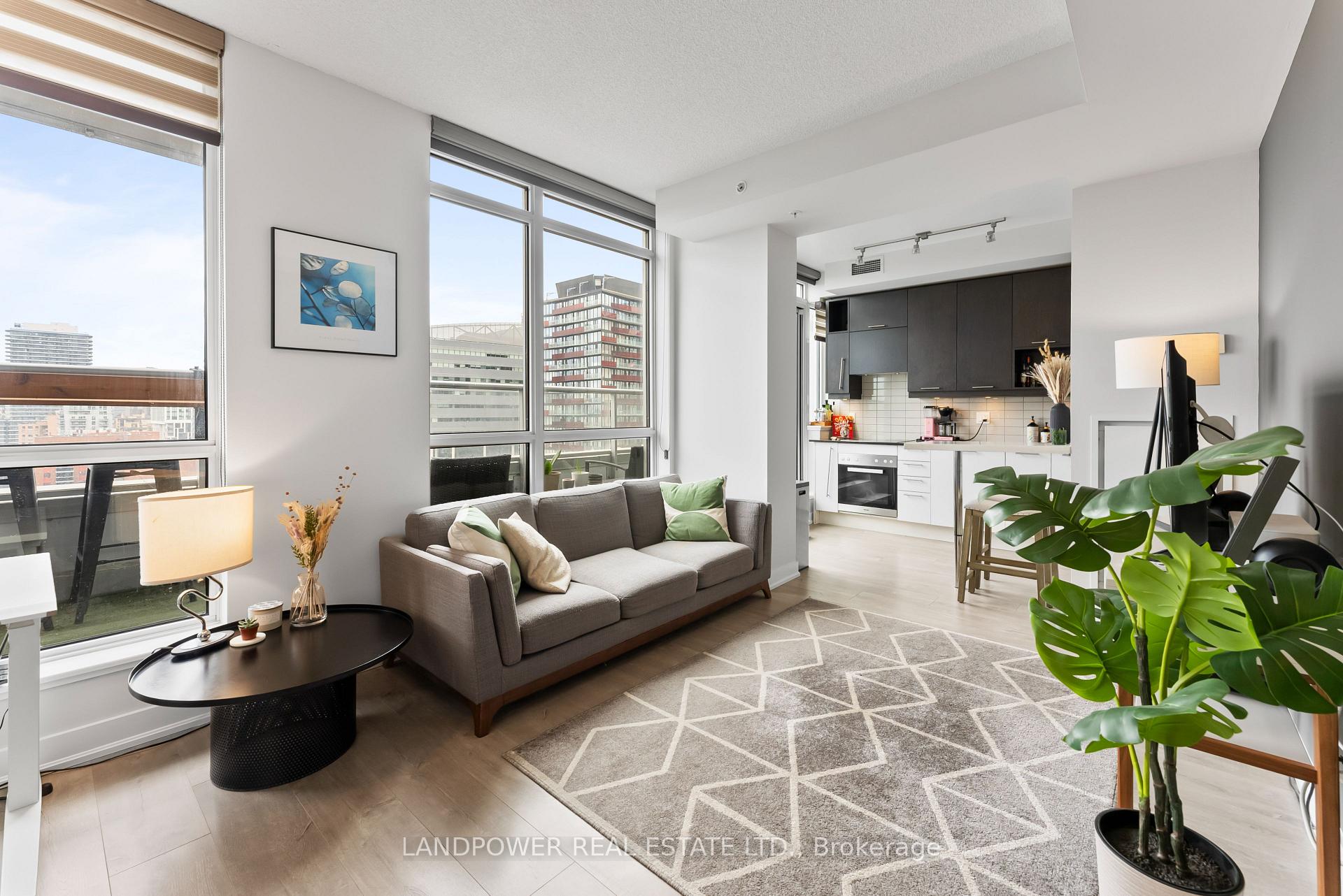 1 Bedroom Condo at 30 Nelson, Toronto For sale