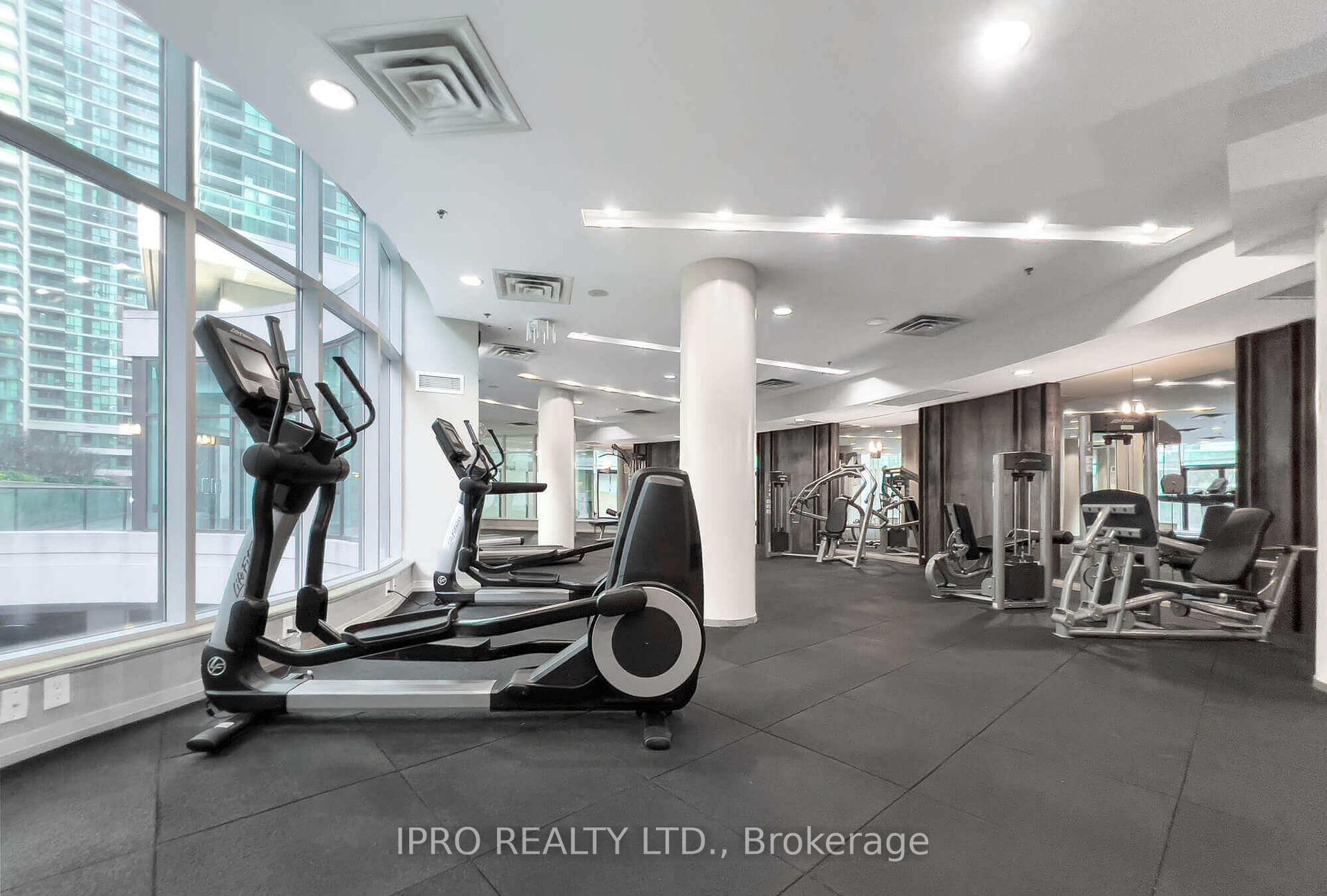 2 Bedrooms Condo at 16 Yonge, Toronto For sale
