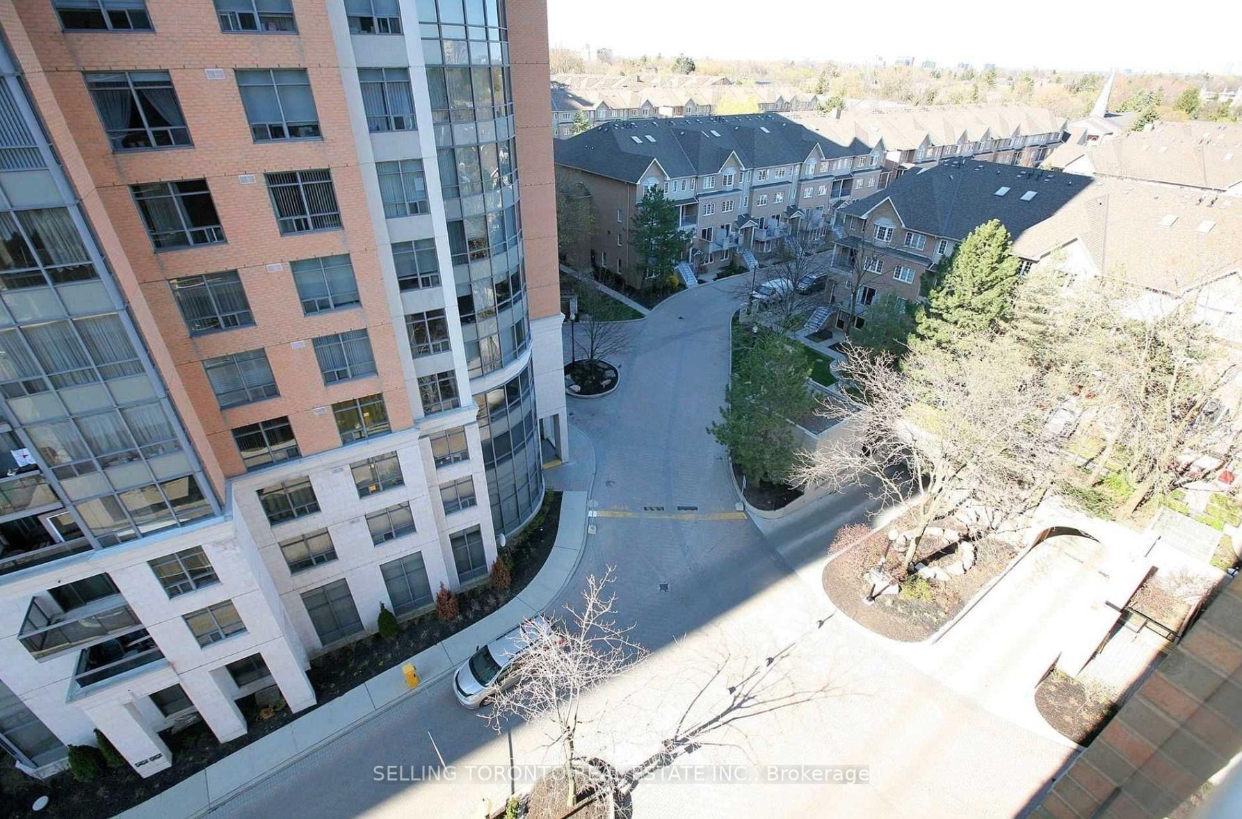 2 Bedrooms Condo at 88 Grandview,  Toronto For sale