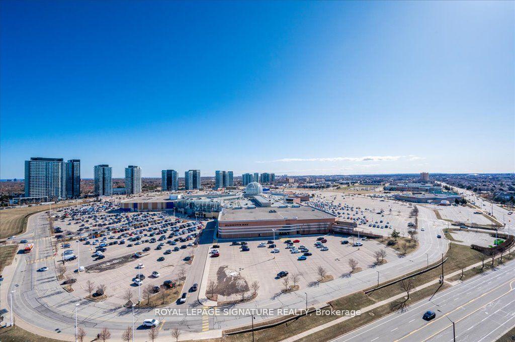 1 Bedroom Condo at 2545 Erin Centre, Mississauga For sale