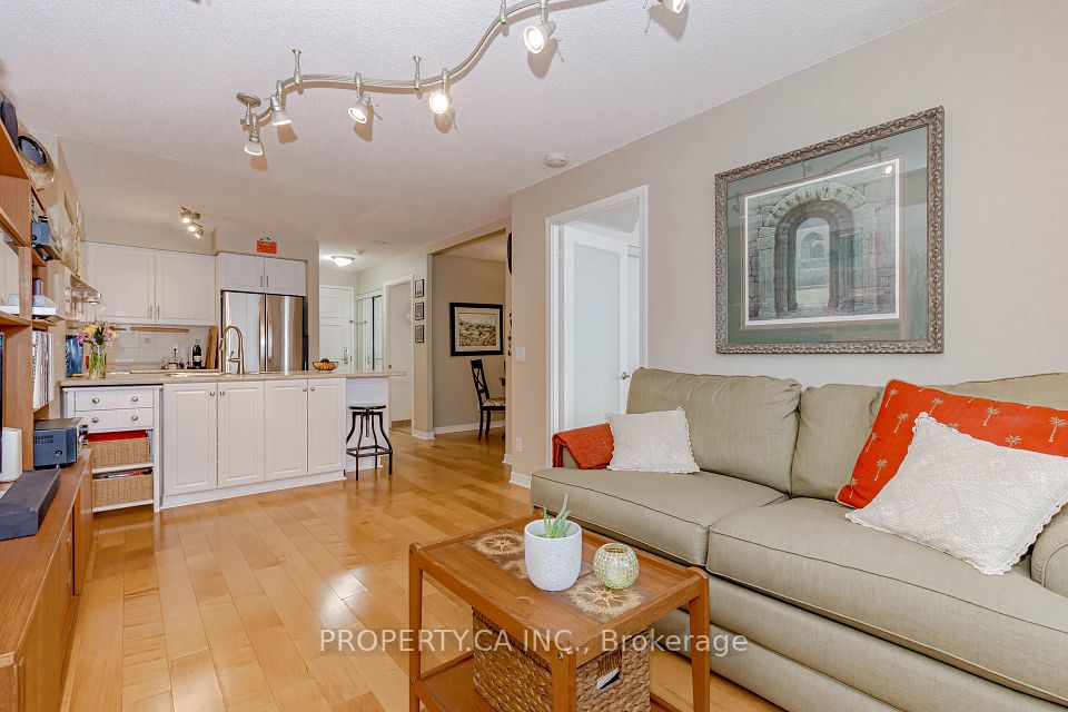 350 Red Maple Road