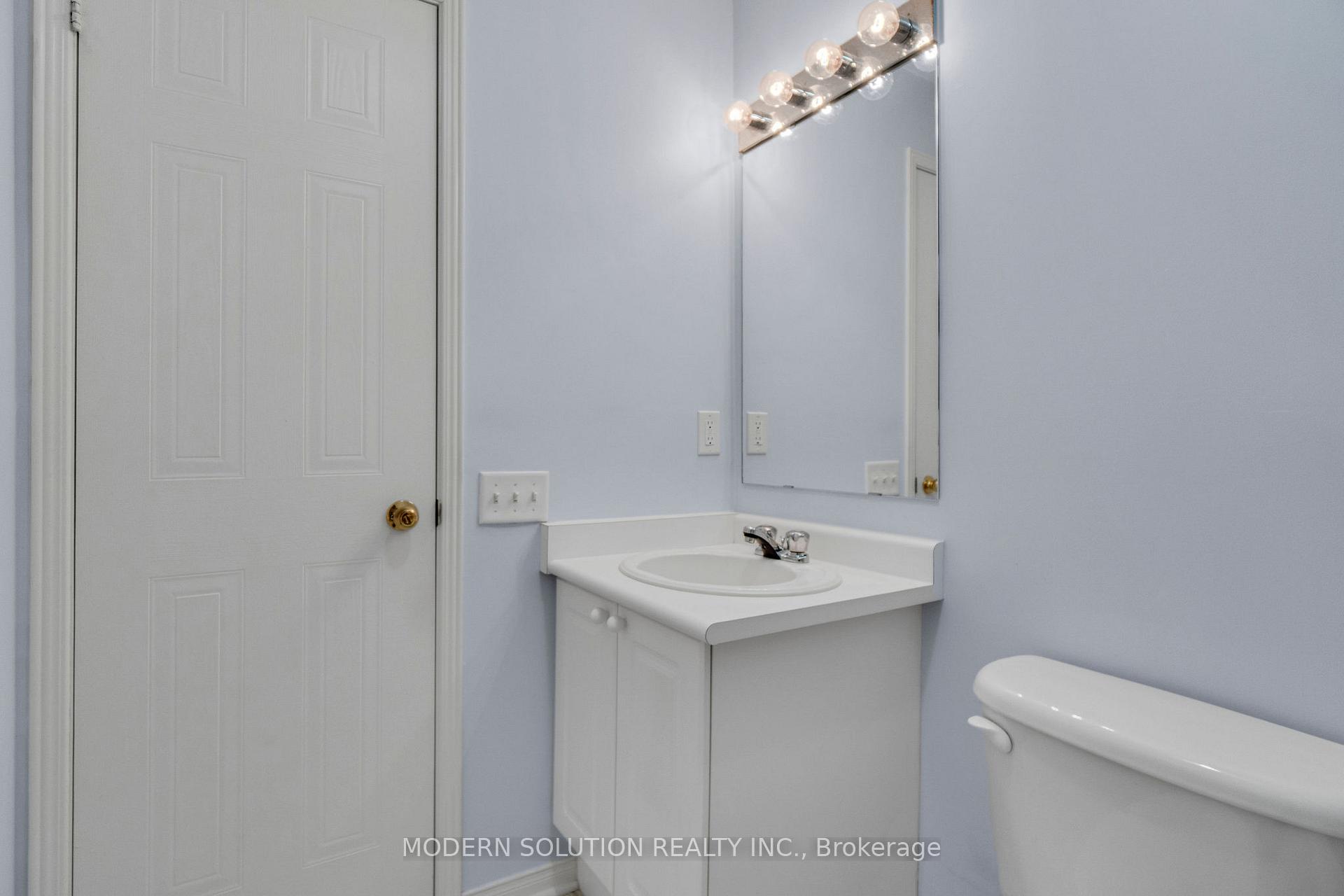 2 Bedrooms Condo at 760 Lawrence, Toronto For sale