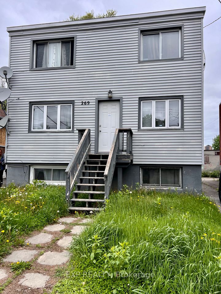 269 Ste Anne