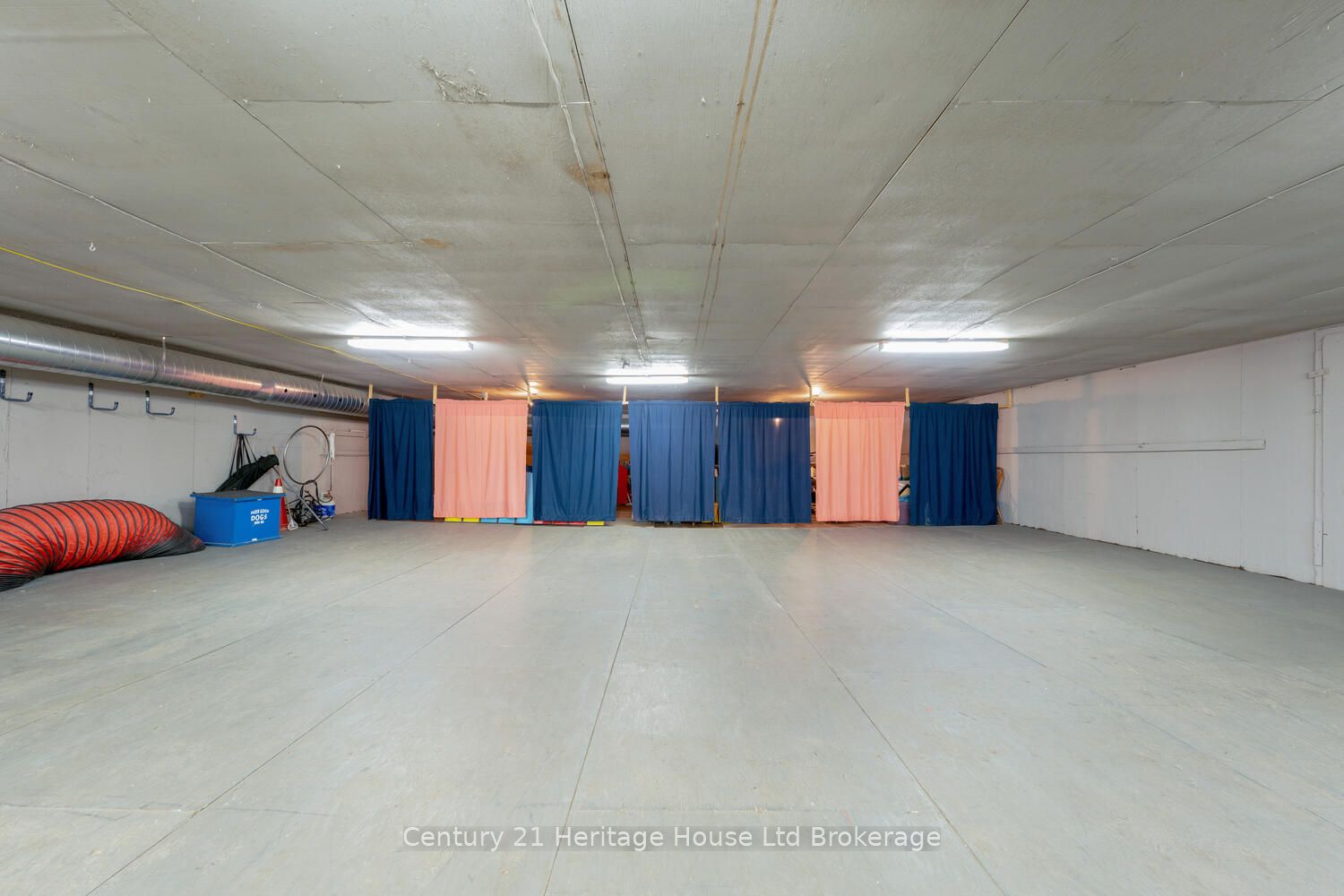 226 Carluke Road E, Hamilton Rural Ancaster