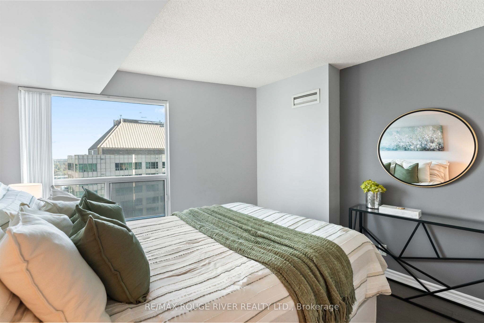 36 Lee Centre Drive, #2610