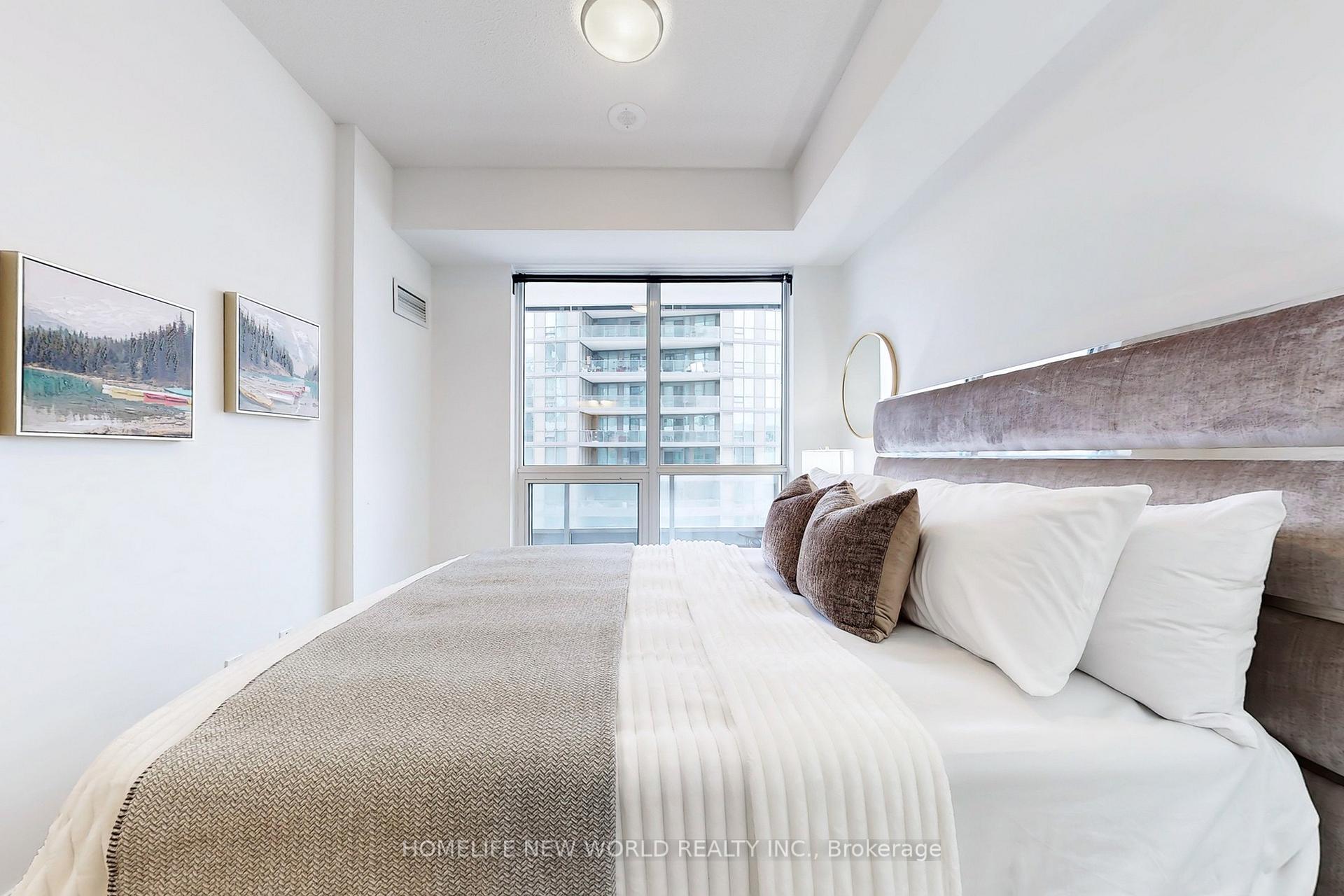 3 Bedrooms Condo at 38 Forest Manor, Toronto For sale