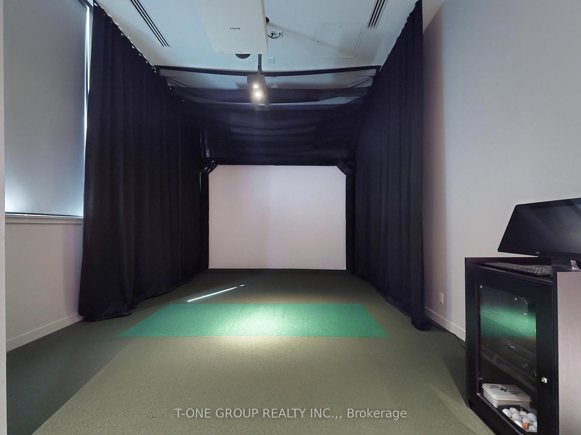 2 Bedrooms Condo at 591 Sheppard, Toronto For sale