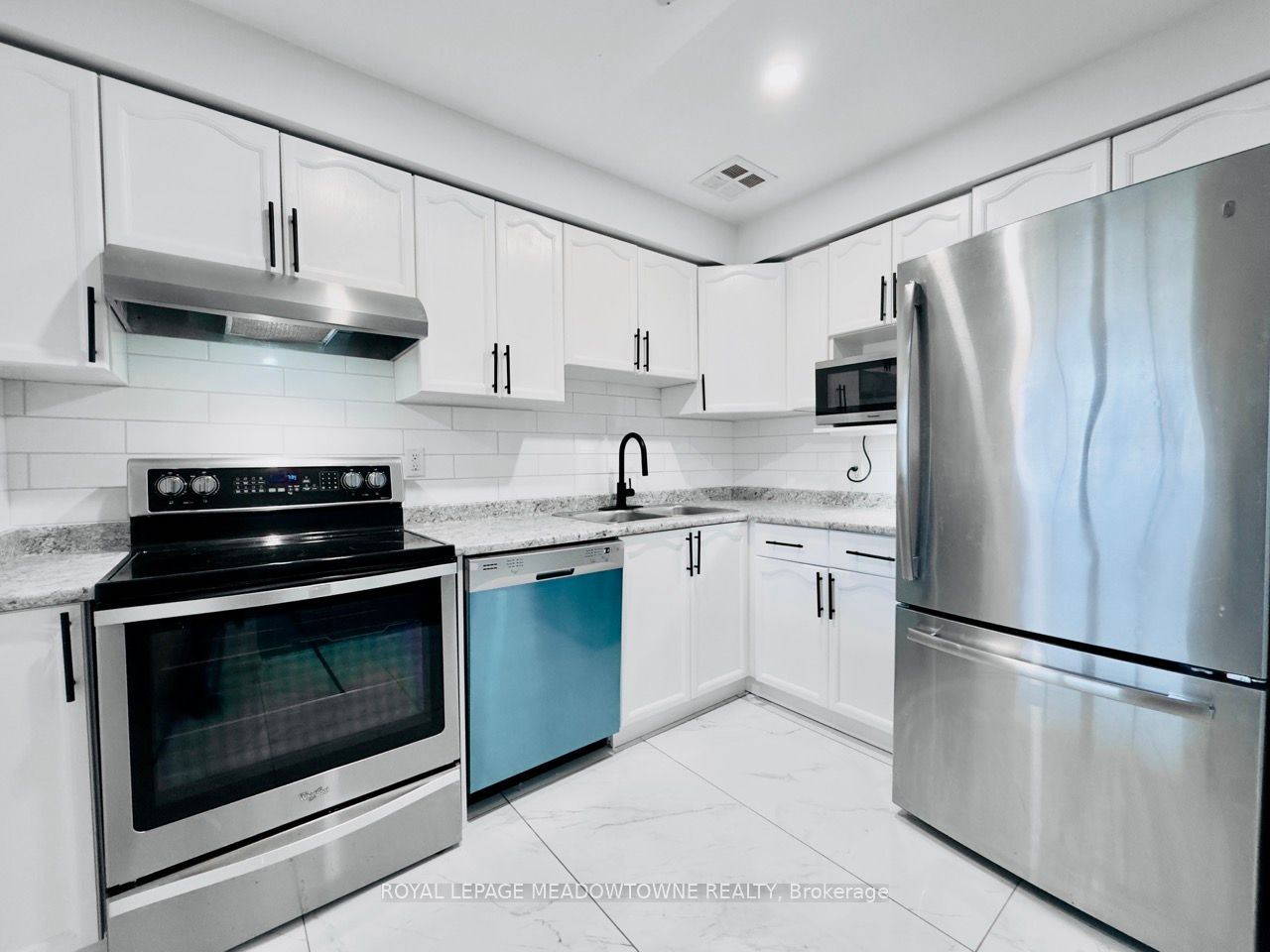 19 Galileo Boulevard