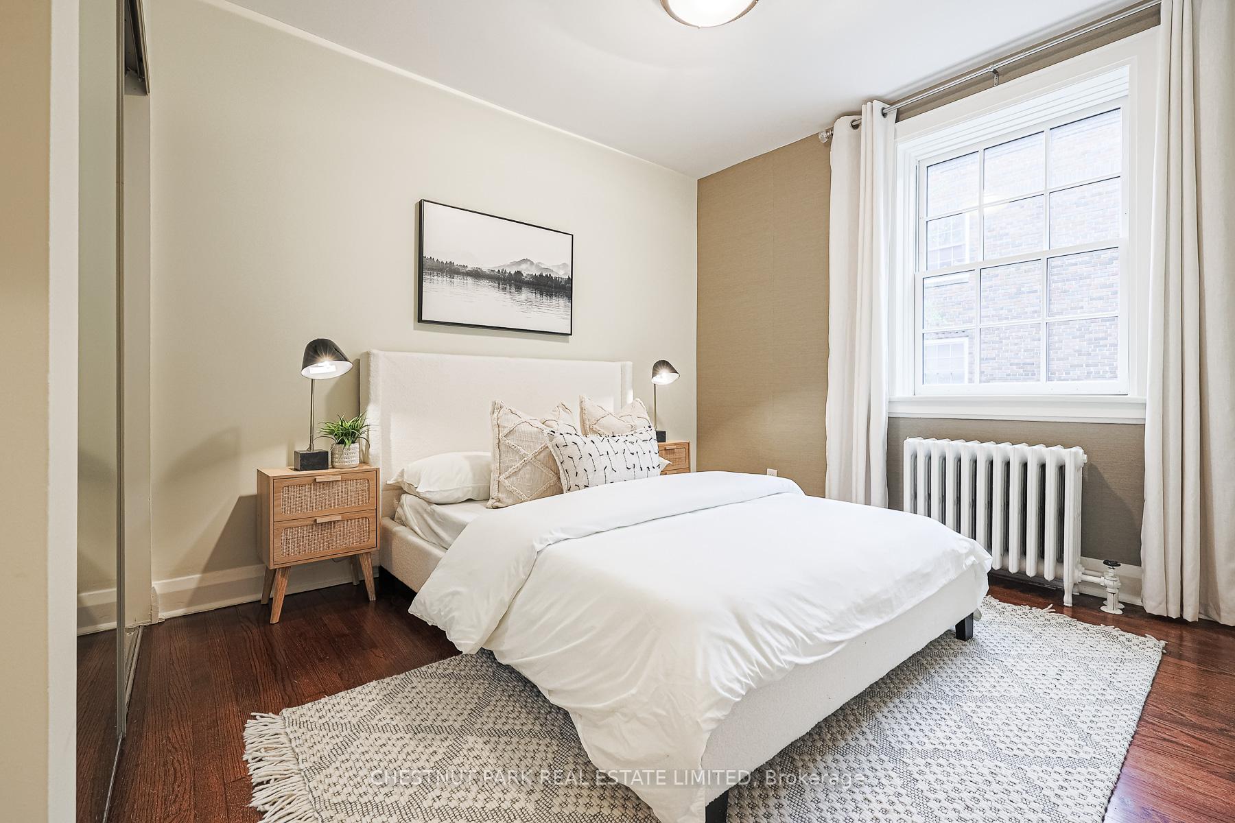 4 Bedrooms Condo at 480 Oriole, Toronto For sale