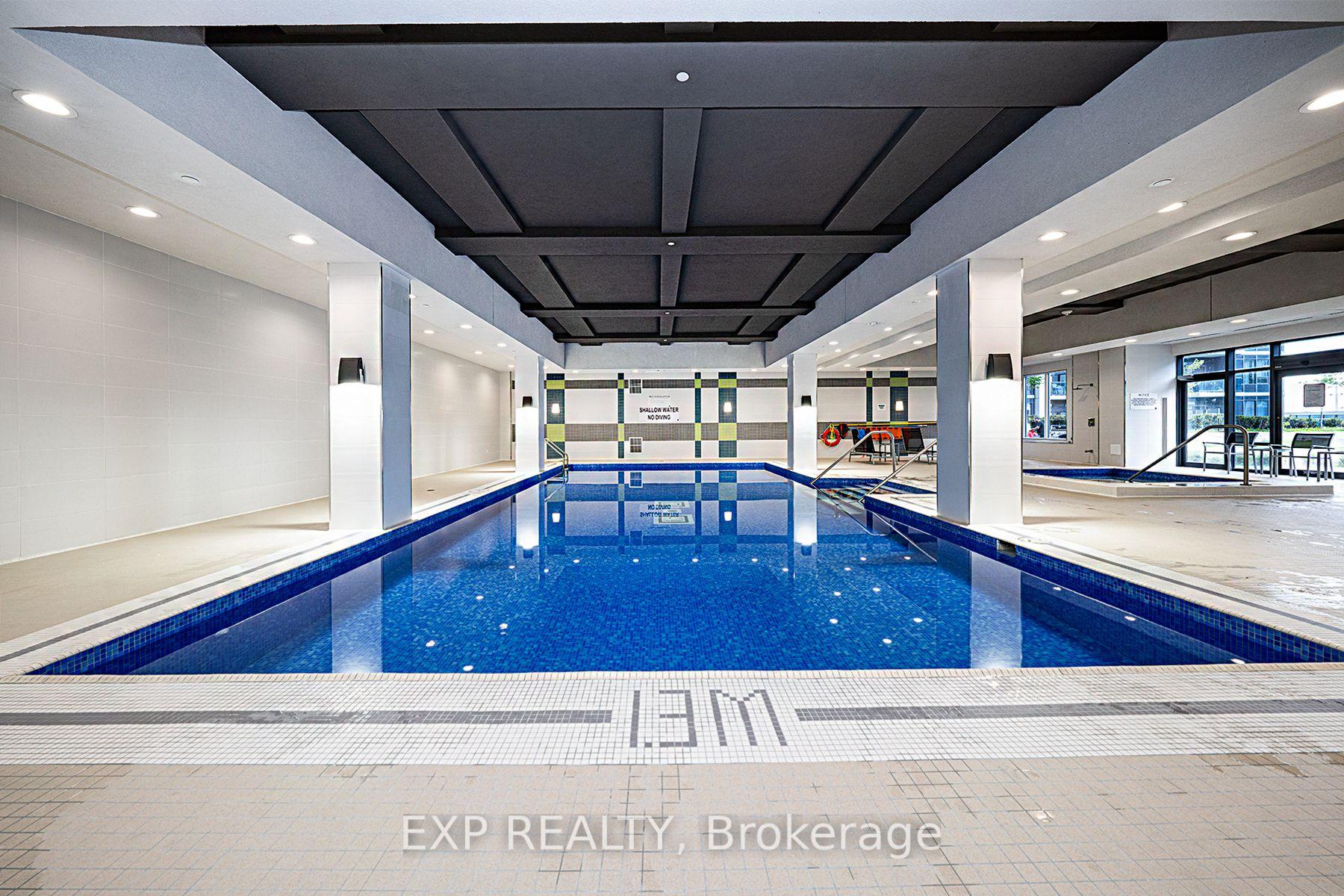 2 Bedrooms Condo at 3600 Highway 7, Vaughan For sale