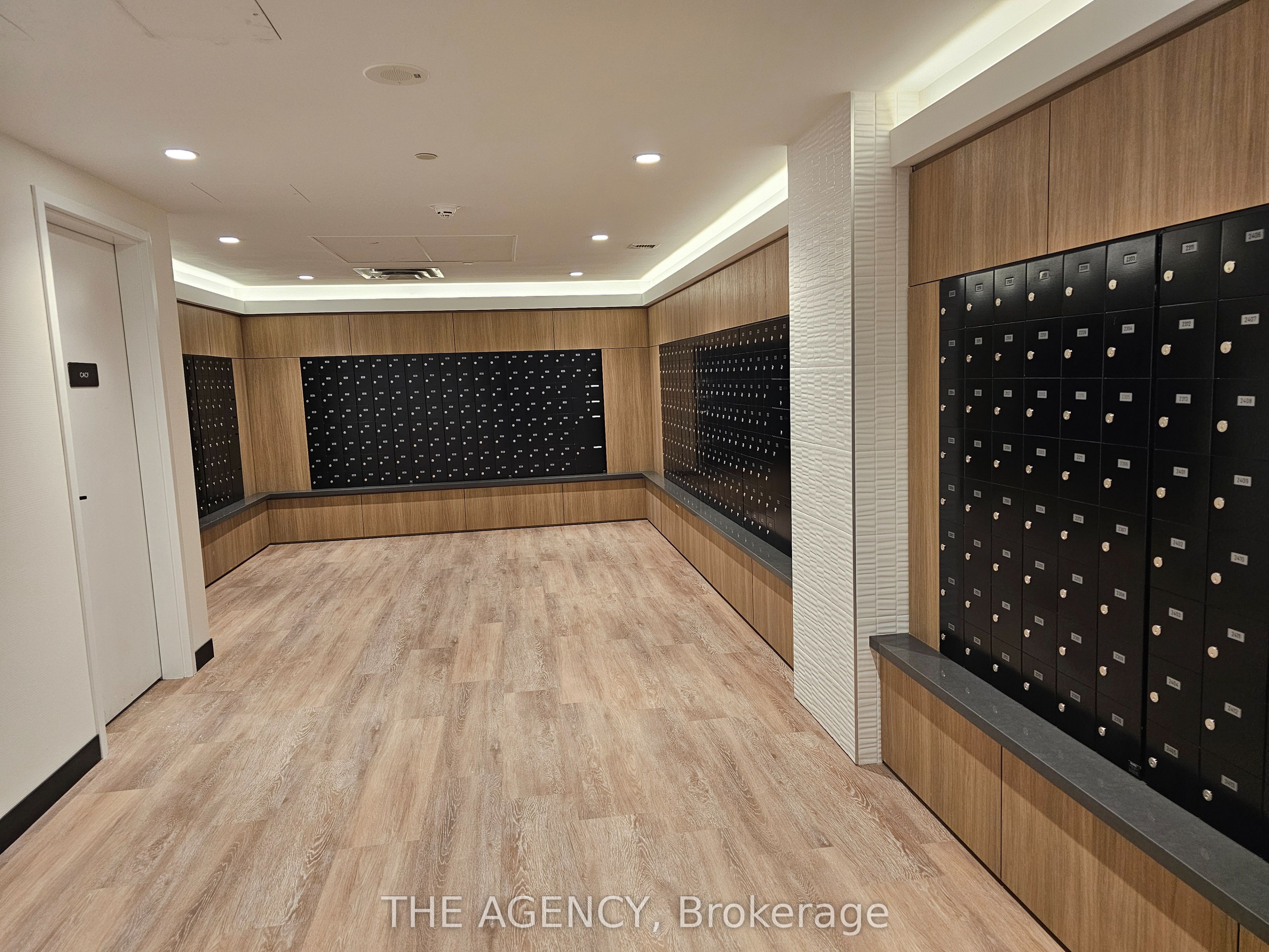 7950 Bathurst Street, #807