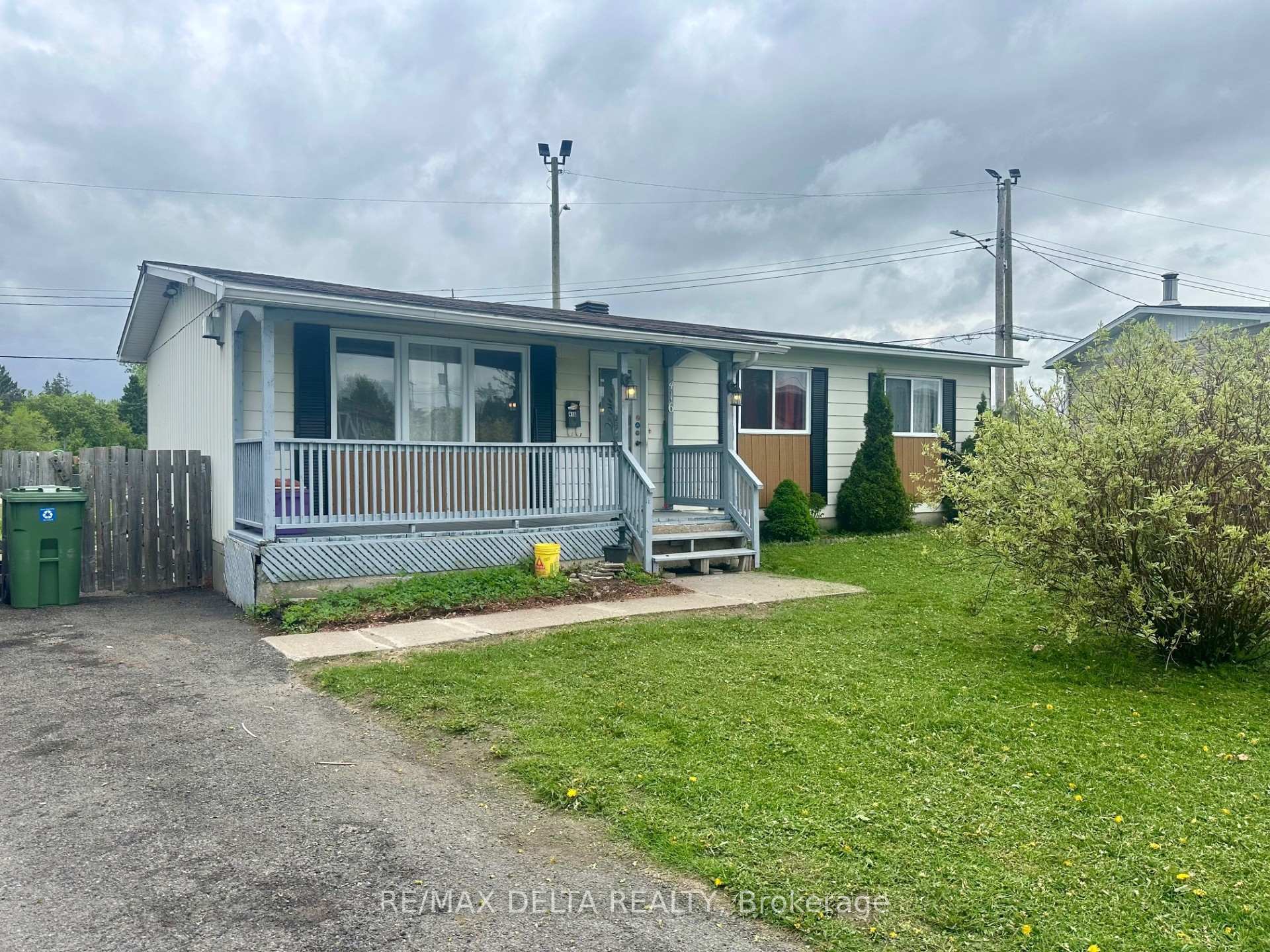 416 Salisbury Street, Hawkesbury, ON K6A 2Z7 ; MLS ID: X12165225