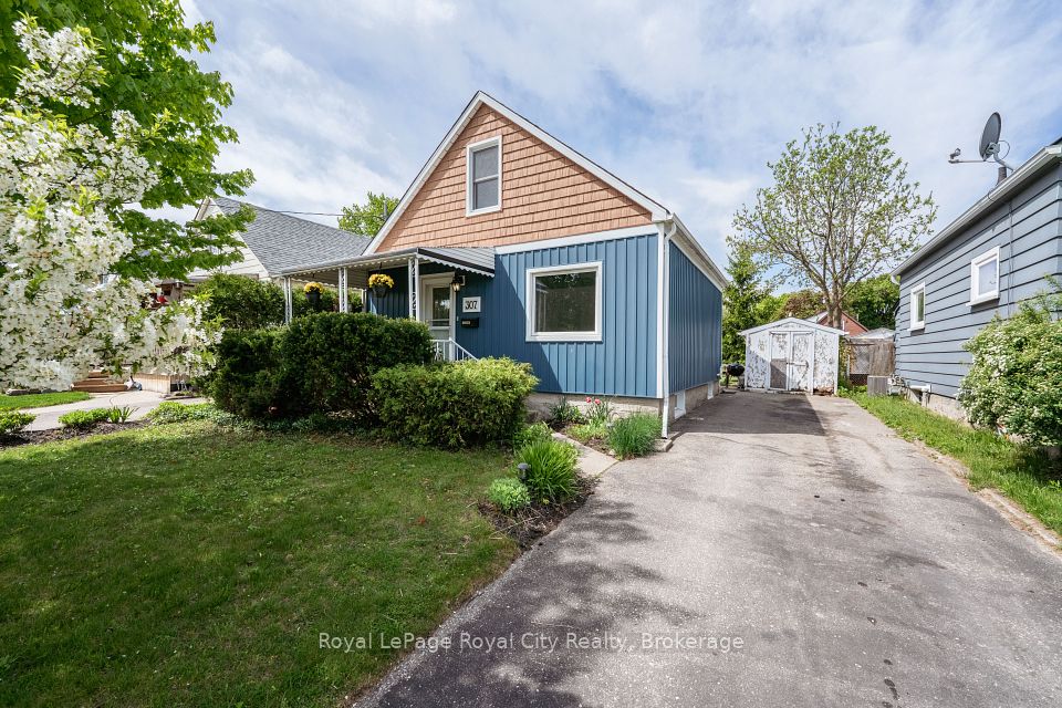 307 Maple