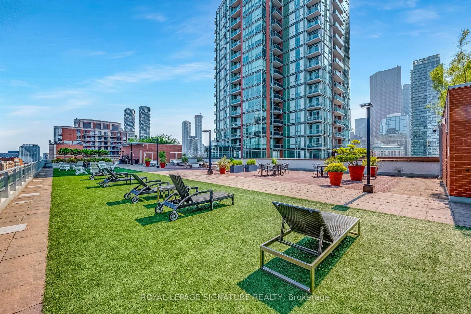 1 Bedroom Condo at 116 George, Toronto For sale