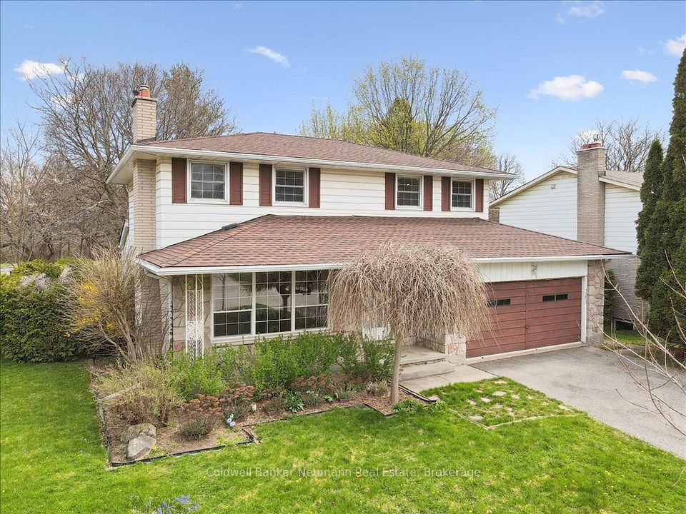 61 Applewood