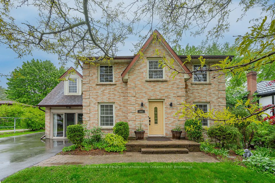 582 KORTRIGHT Road, Guelph, ON N1G 3H8