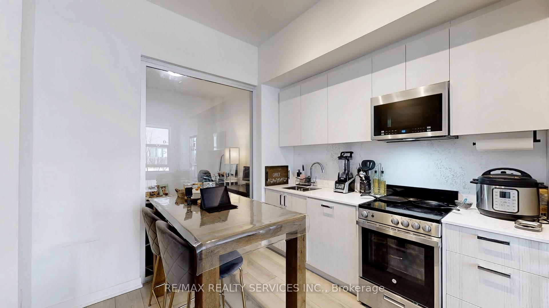 2 Bedrooms Condo at 1787 St. Clair,  Toronto For sale