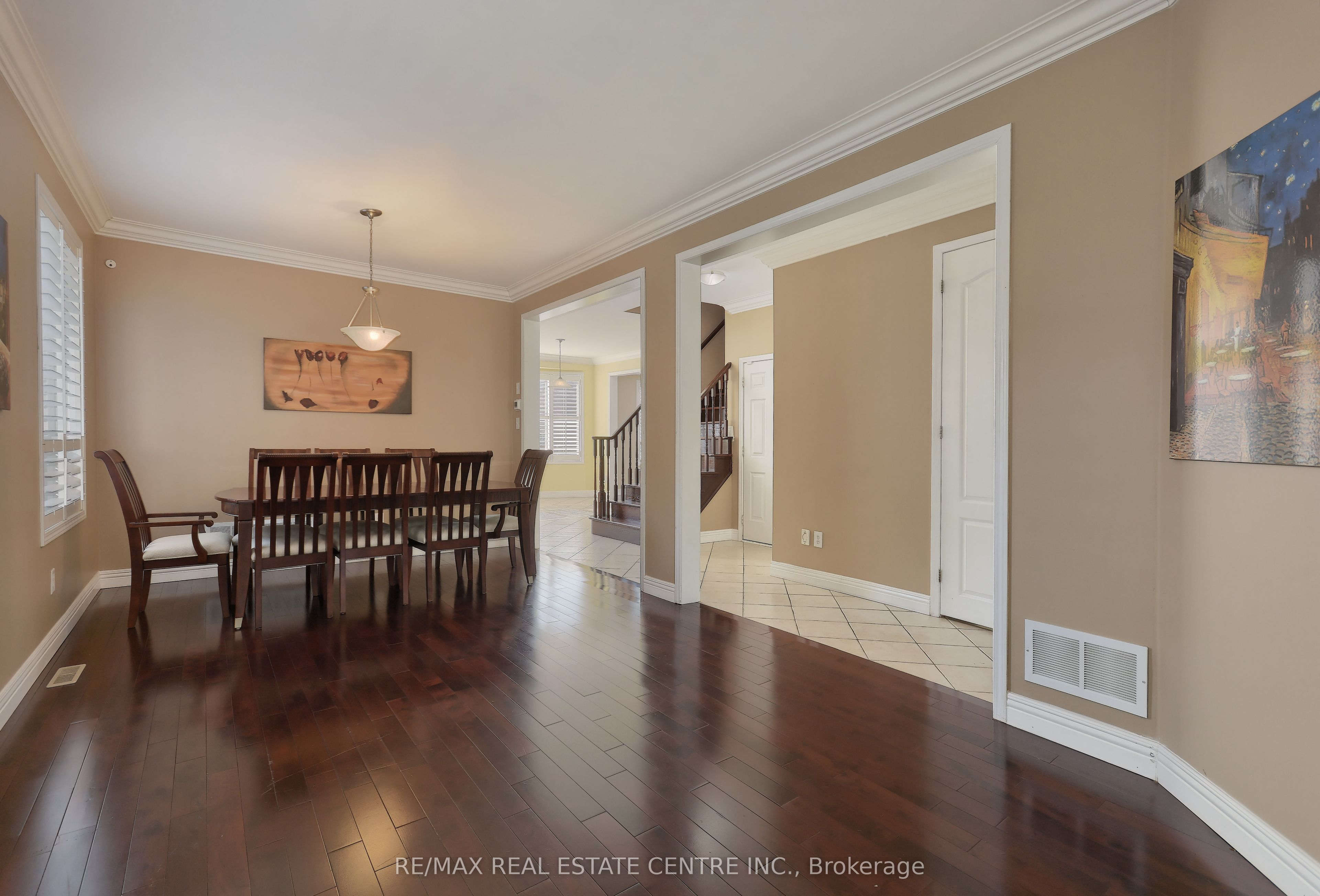 1399 Marshall Crescent