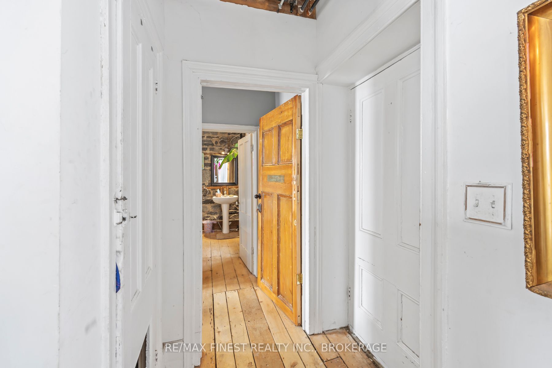 579 Union Street