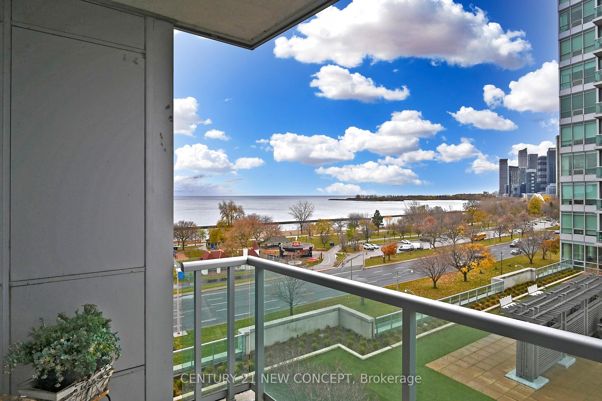1 Bedroom Condo at 1900 Lake Shore, Toronto For sale