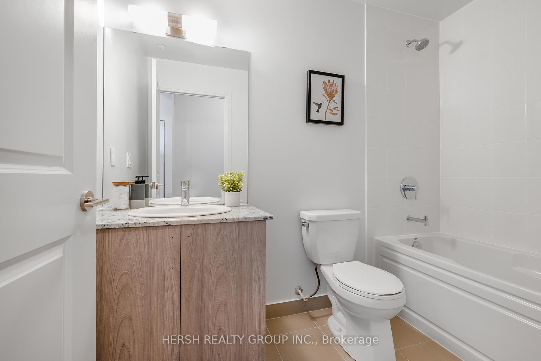 3 Bedrooms Condo at 10 Meadowglen,  Toronto For sale