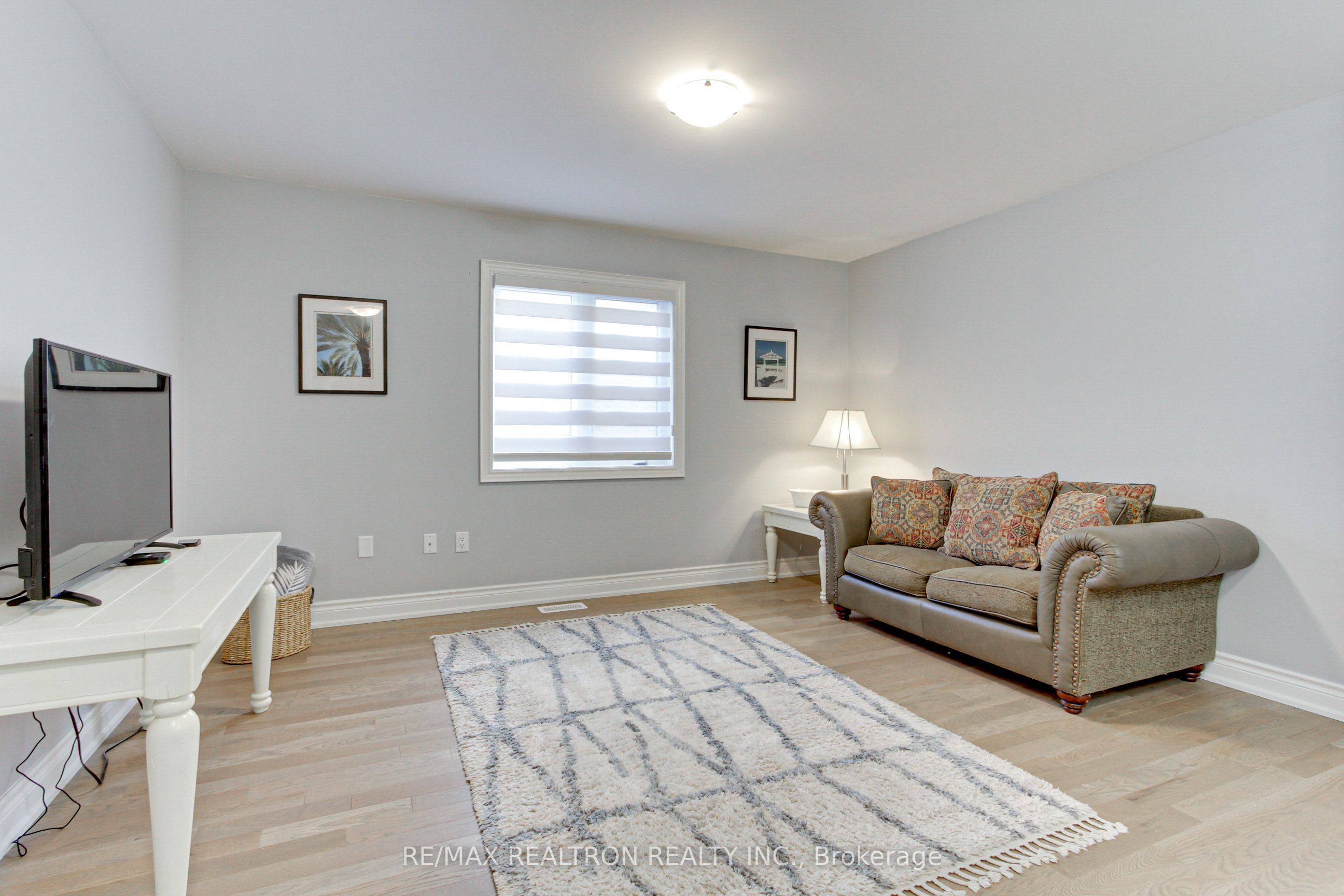 11 Beebalm Lane
