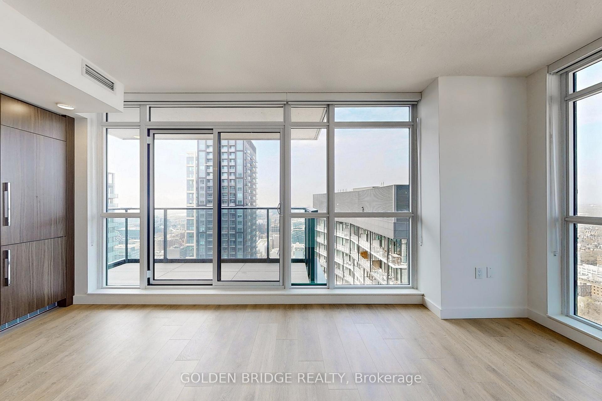 3 Bedrooms Condo at 38 Widmer, Toronto For sale