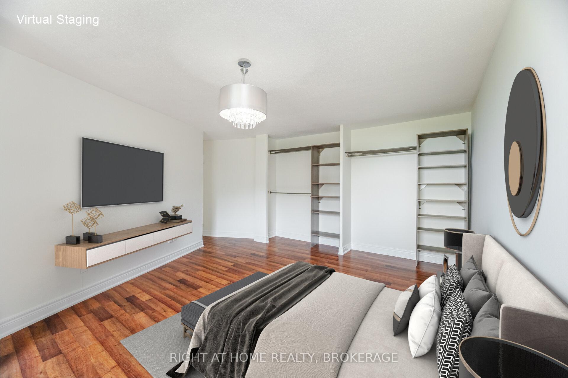 3 Bedrooms Condo at 714 The West Mall, Toronto For sale
