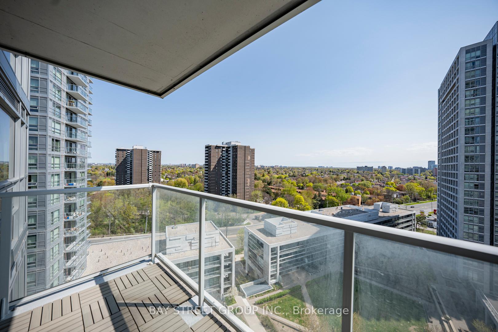 1 Bedroom Condo at 275 Yorkland, Toronto For sale