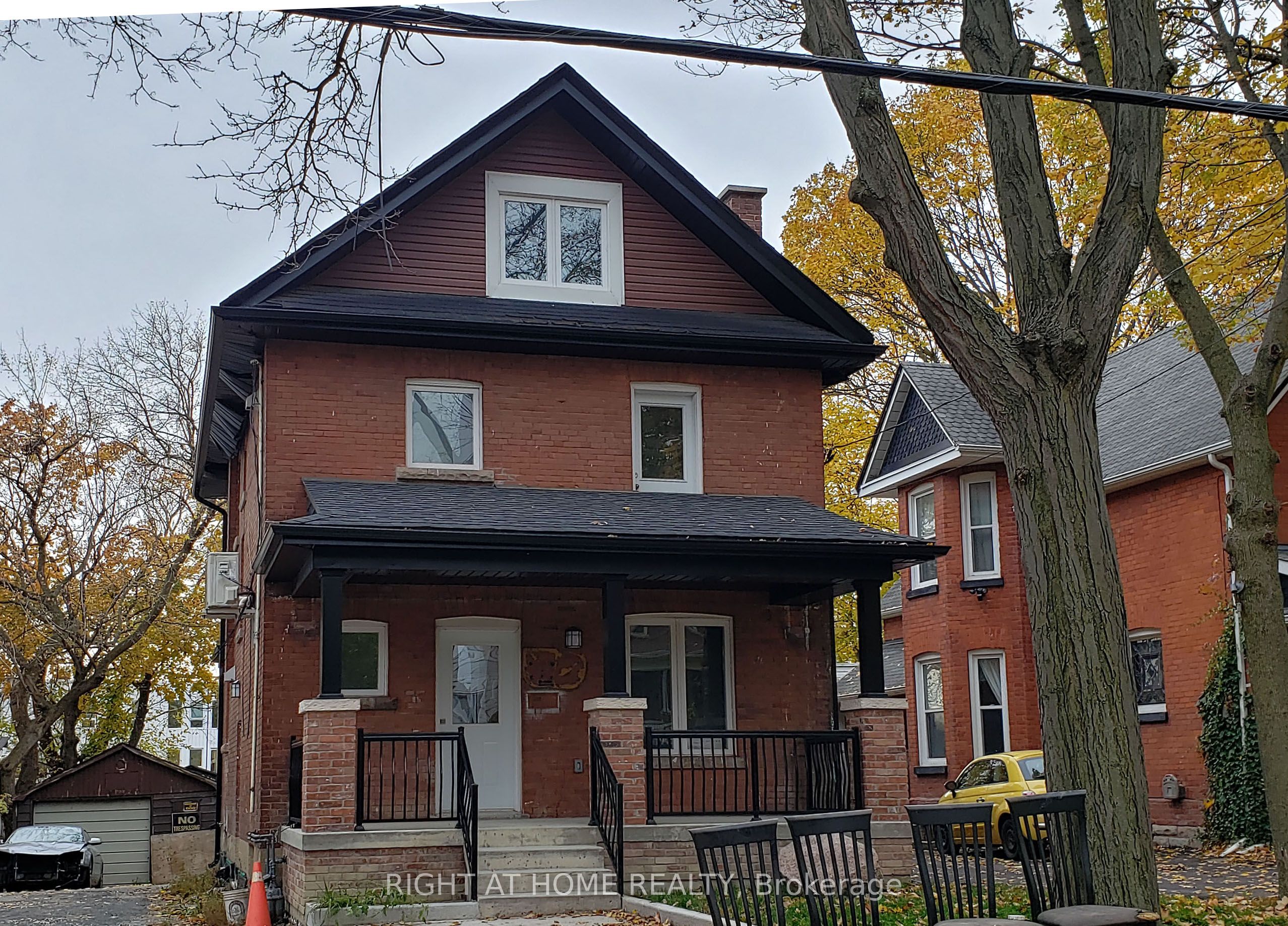 154 Rosemount Avenue, Toronto, ON M9N 3B9