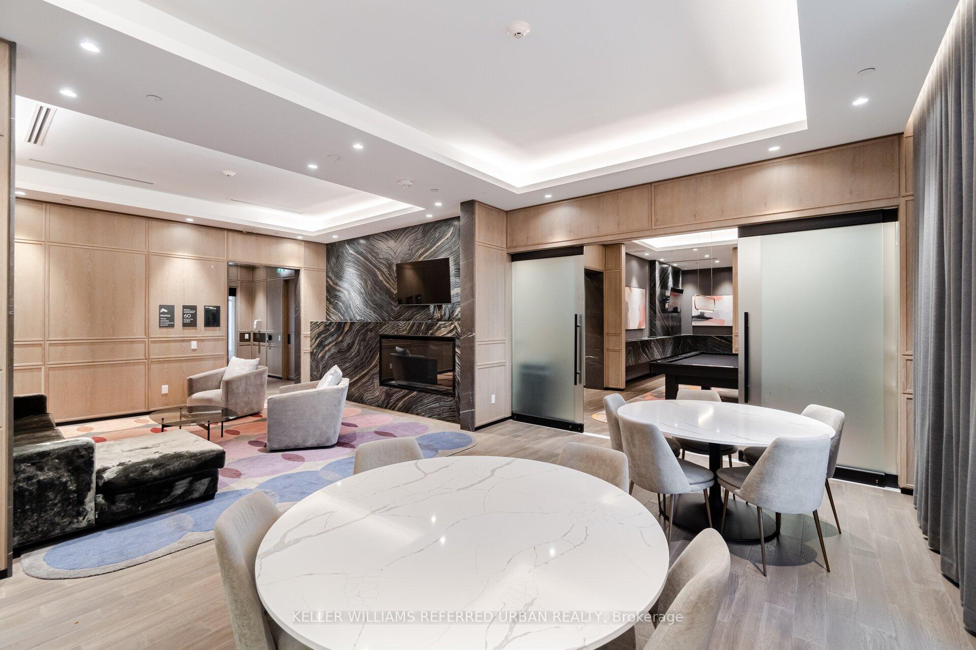 2 Bedrooms Condo at 9 Mabelle, Toronto For sale