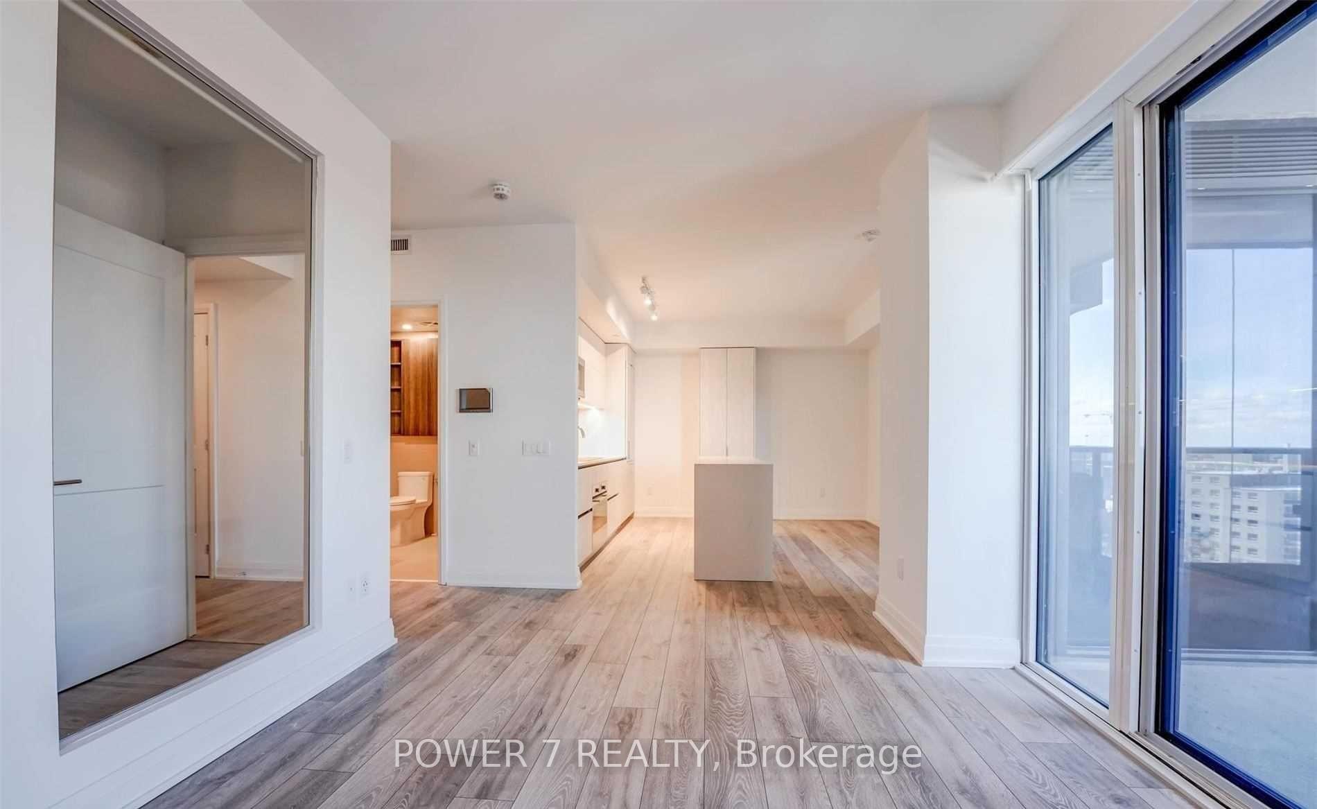 #1001 – 21 Park Street, Mississauga, ON L5G 1L7