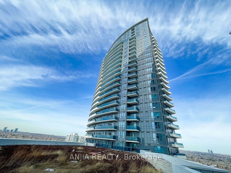 7161 Yonge