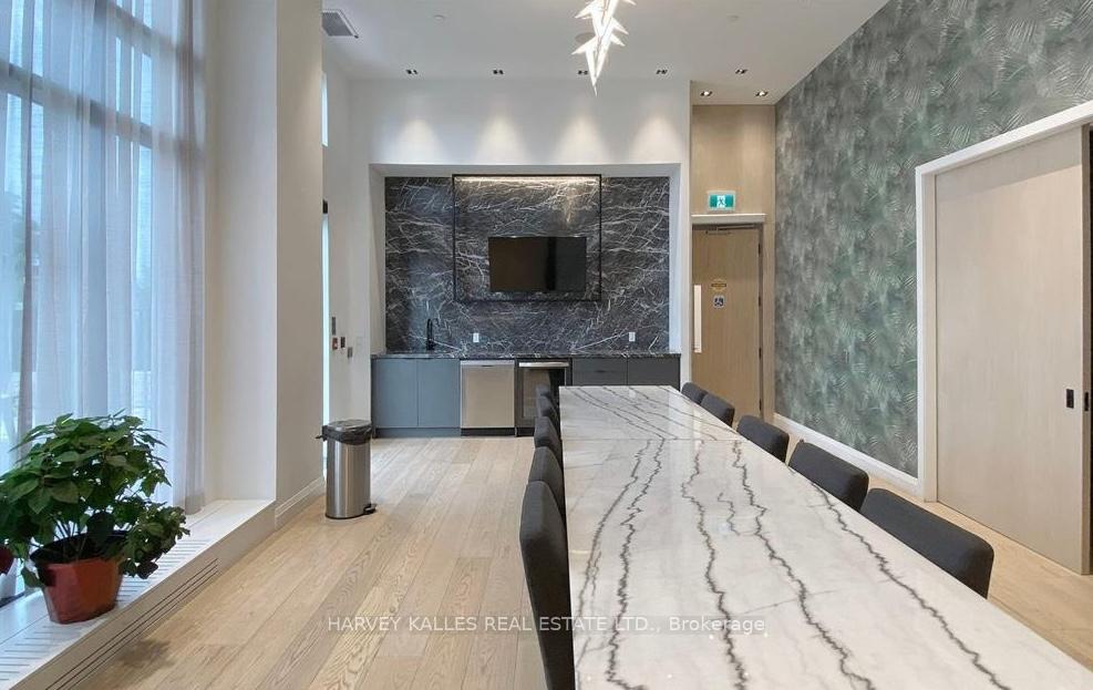 4 Bedrooms Condo at 60 George Butchart, Toronto For sale