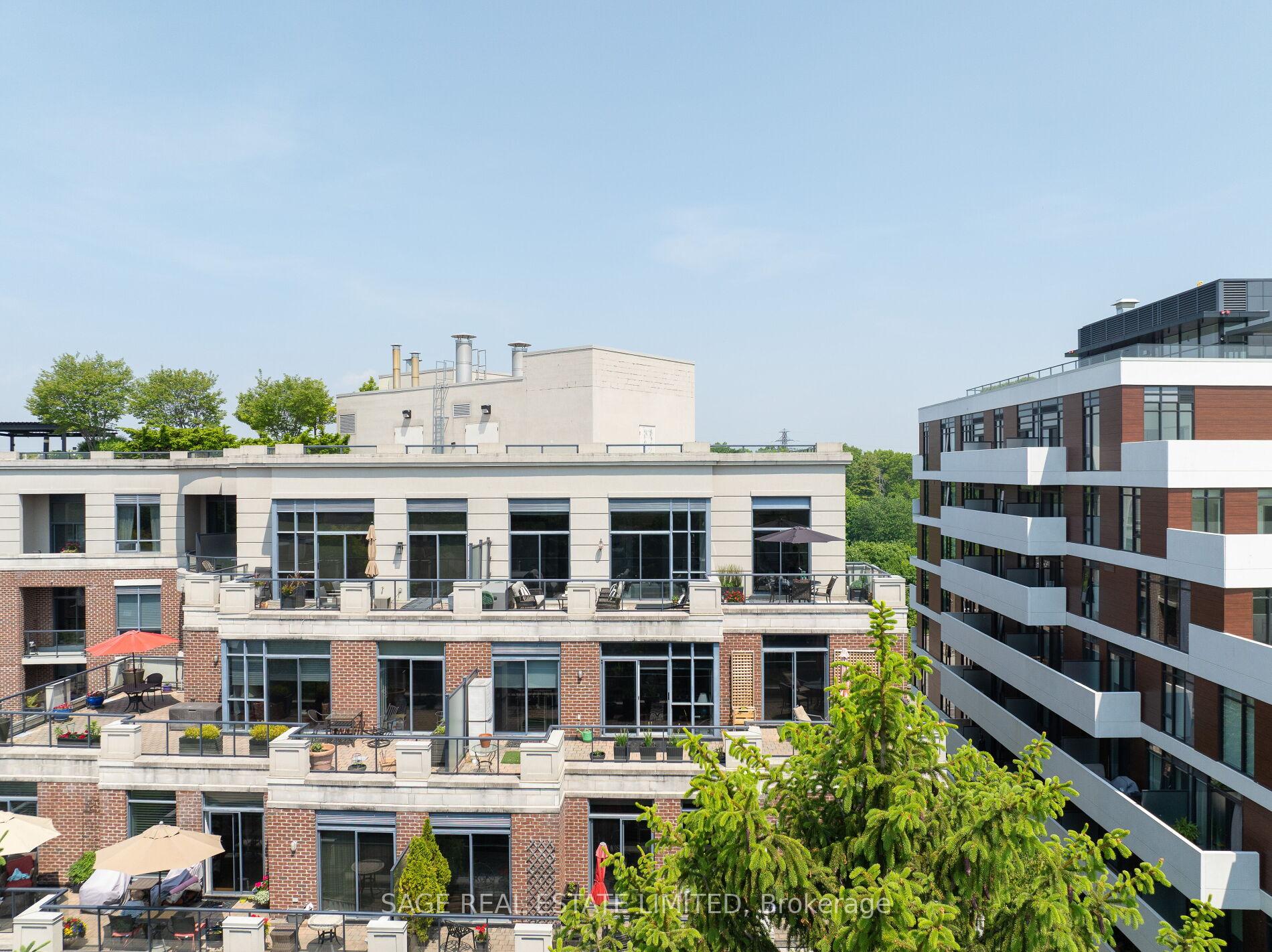 2 Bedrooms Condo at 25 Earlington, Toronto For sale