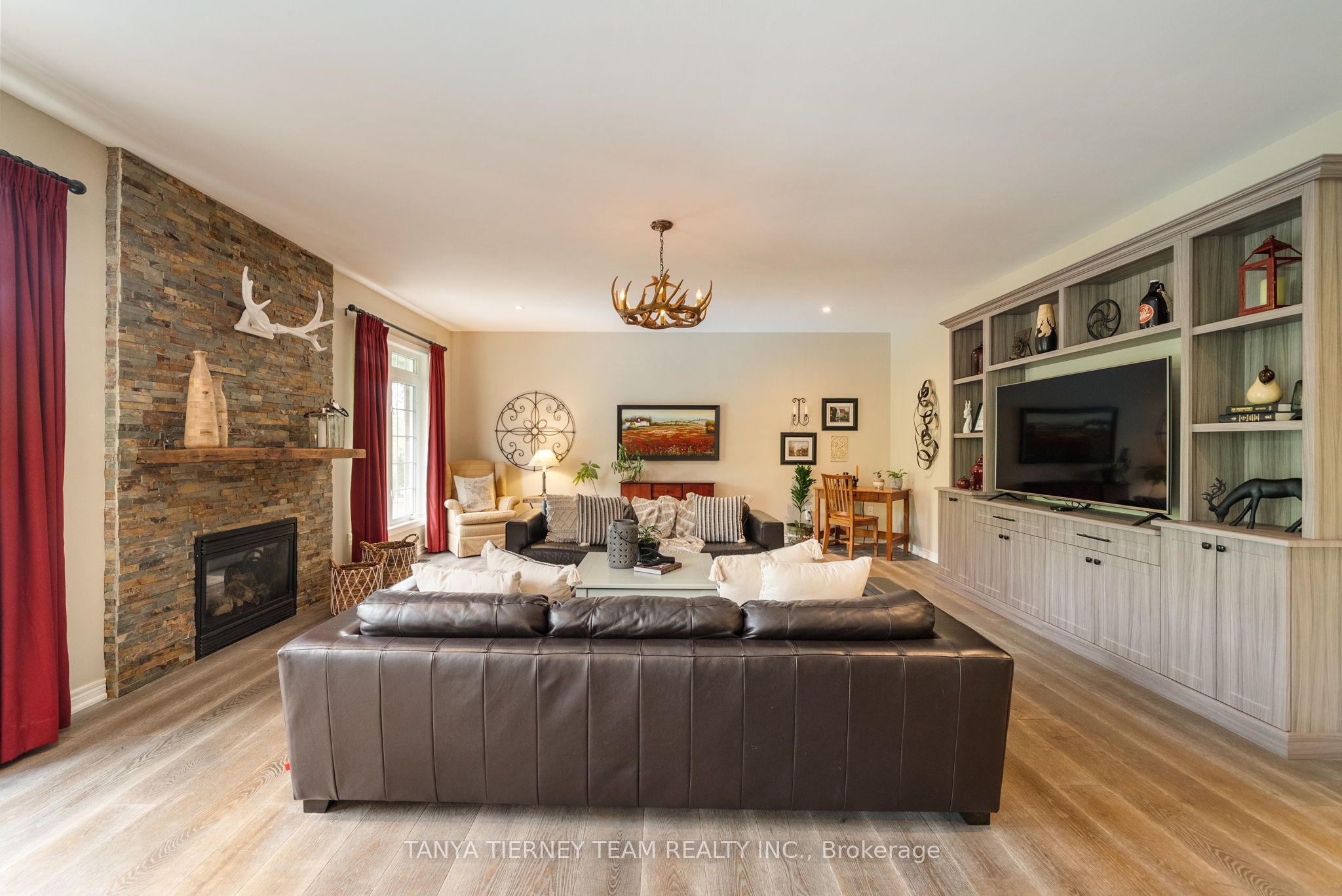 11 Covington Drive