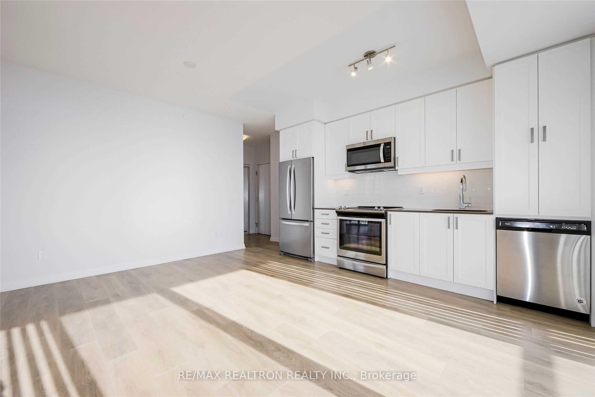 2 Bedrooms Condo at 7895 Jane, Vaughan For sale