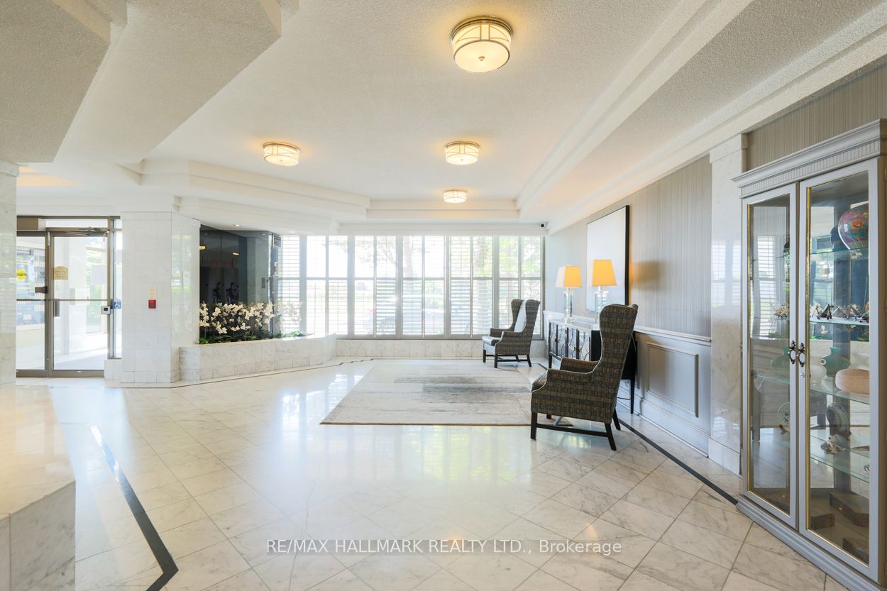 1 Greystone Walk Drive, #385