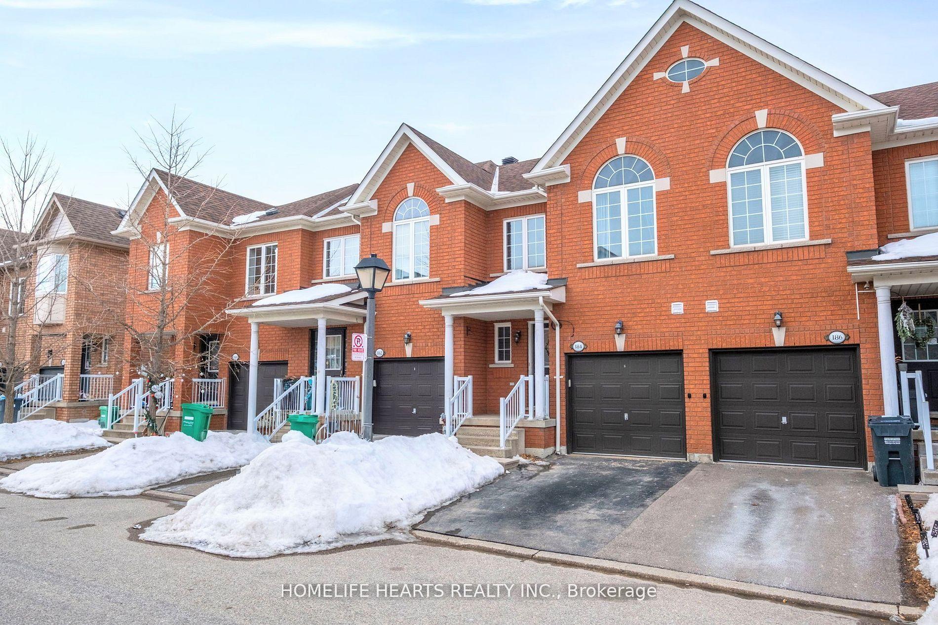 3 Bedrooms Condo at 525 Novo Star, Mississauga For sale