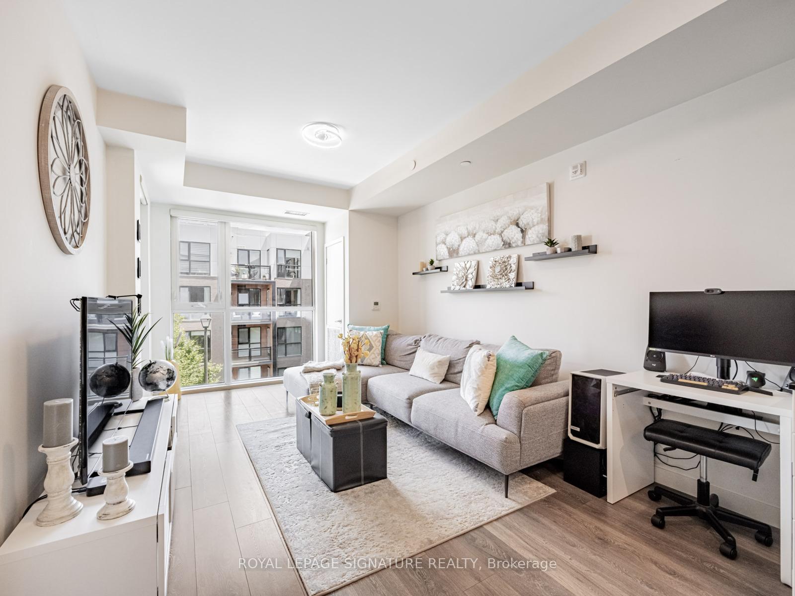 1 Bedroom Condo at 210 Sabina, Oakville For sale