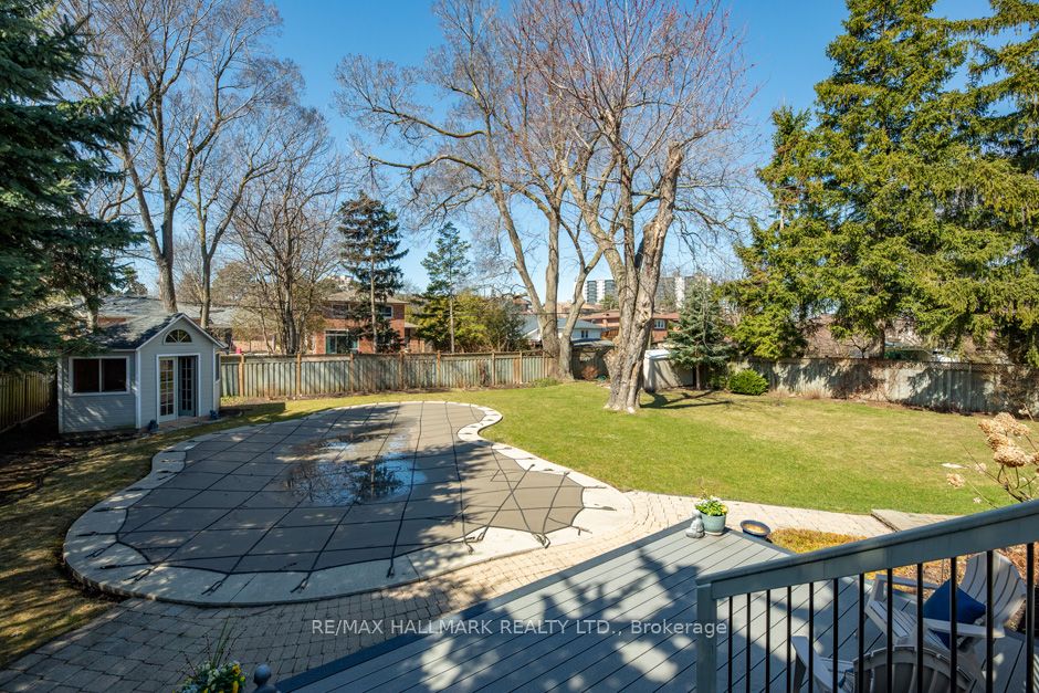 12 Guildcrest Drive, Toronto, ON M1E 1E3