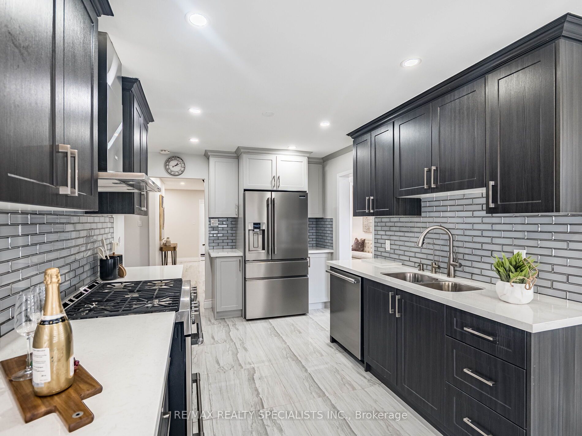 5 Brookview Road