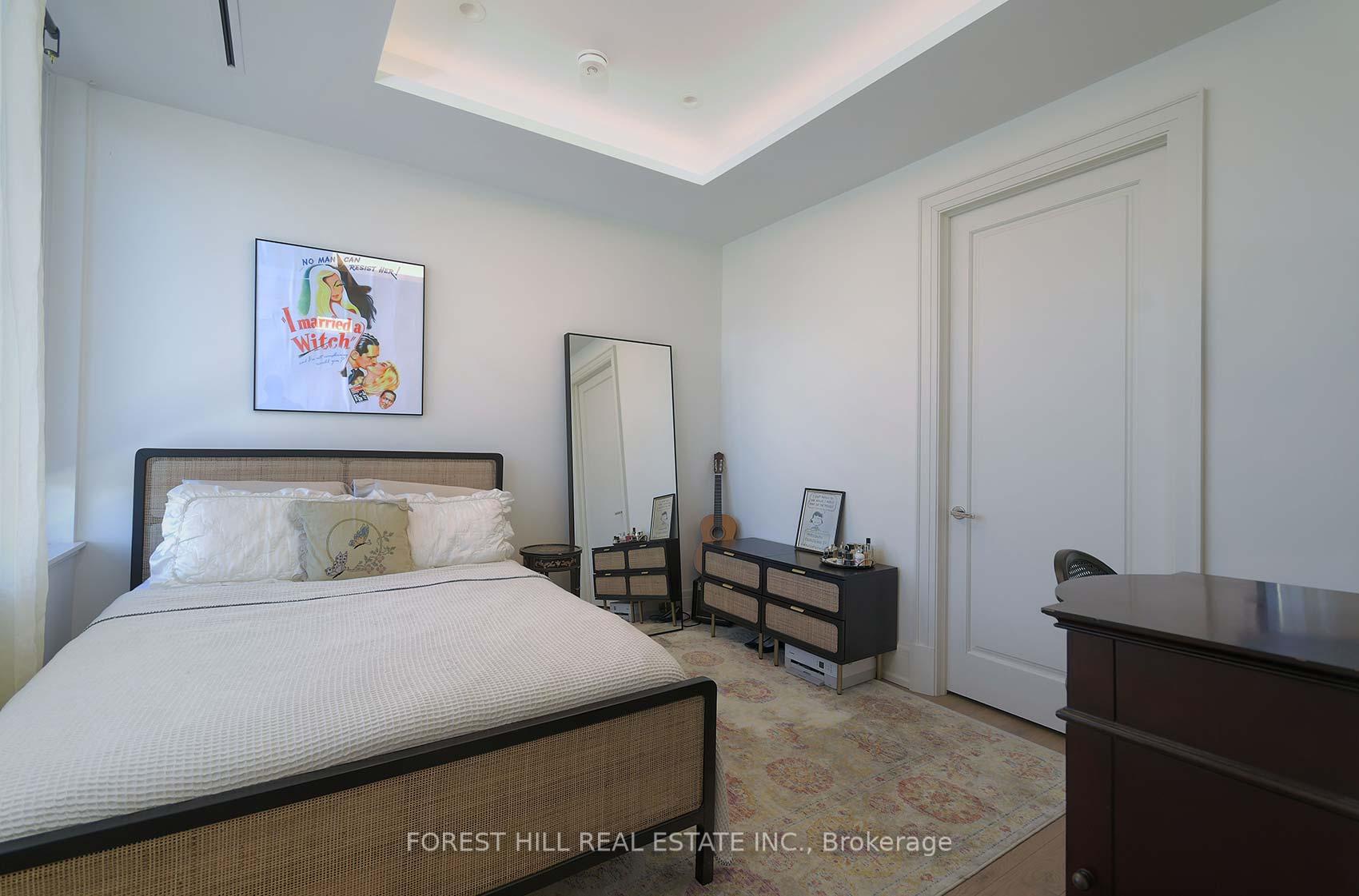 1 Bedroom Condo at 128 Hazelton, Toronto For sale