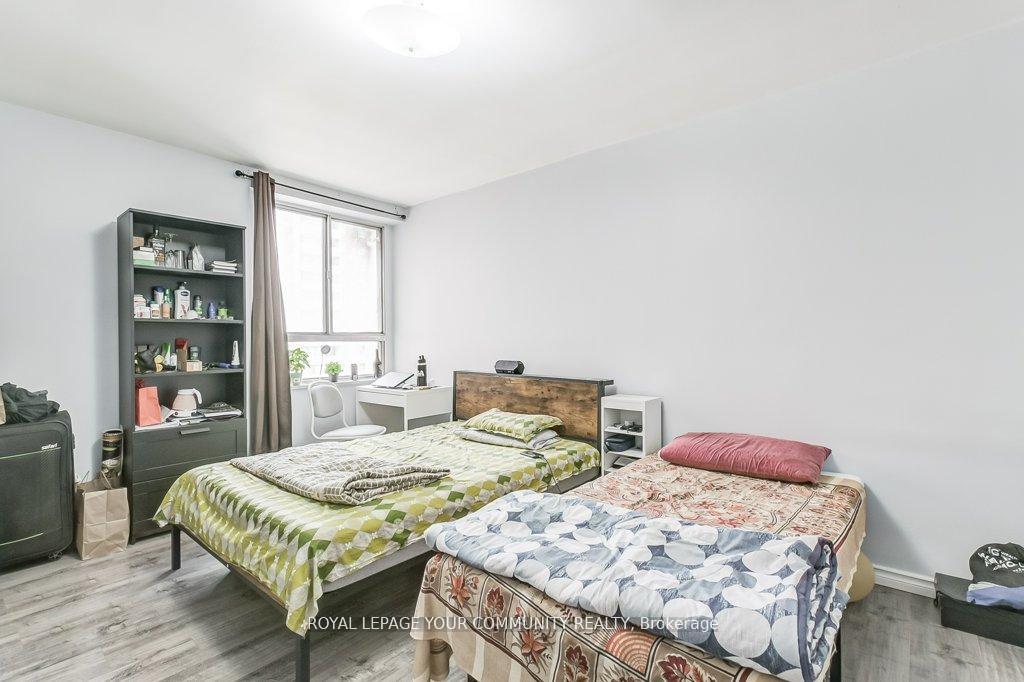 3 Bedrooms Condo at 1 Massey, Toronto For sale